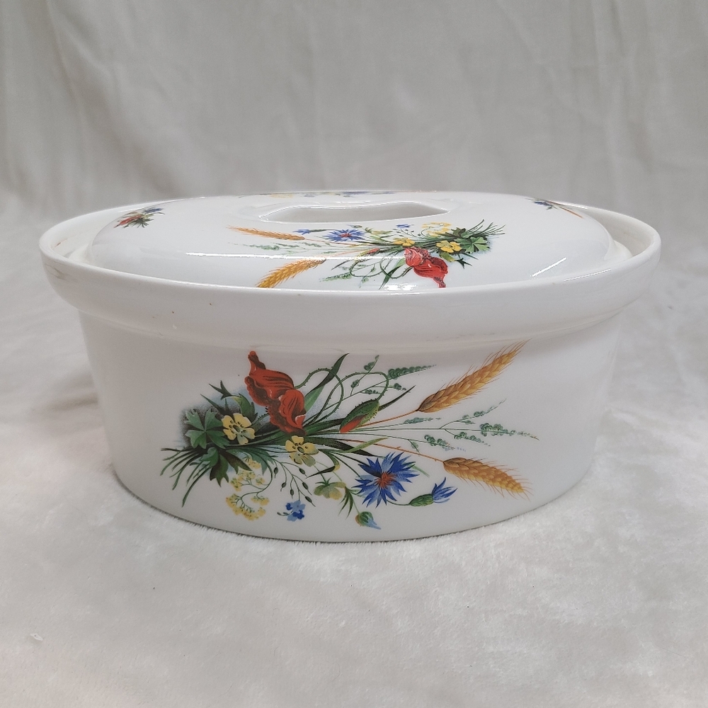 Vintage BIA Cordon Bleu Floral Design 2 Quart Covered Casserole Dish